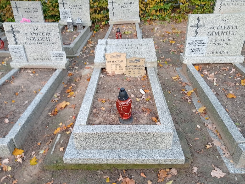 Grób KAZIMIERA  FRELEK