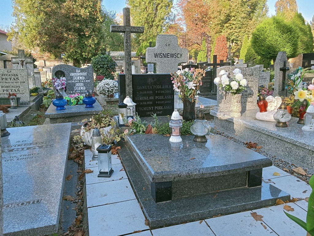 Grób MIROSŁAW PODLASKI 