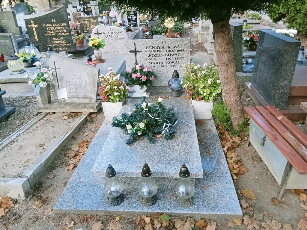 Grób JÓZEF KOWAL 