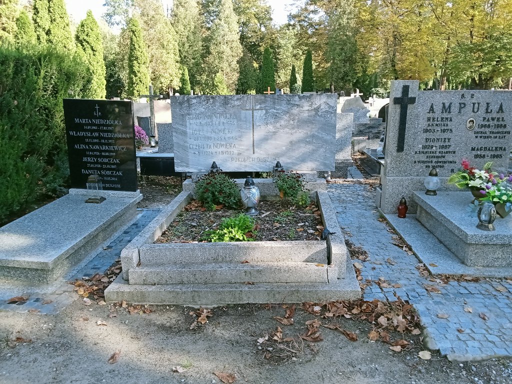 Grób KRZYSZTOF  NAPIONTEK